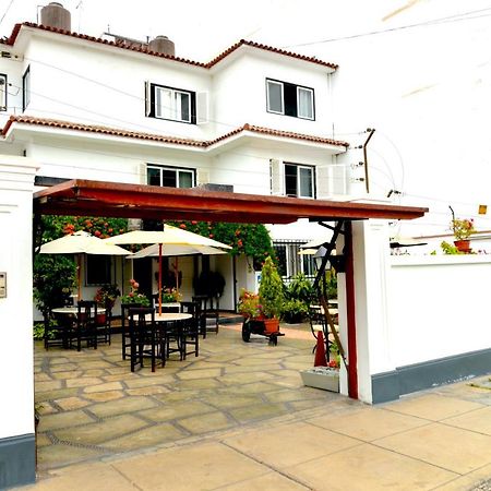 Residencial Carlos Лима Екстериор снимка