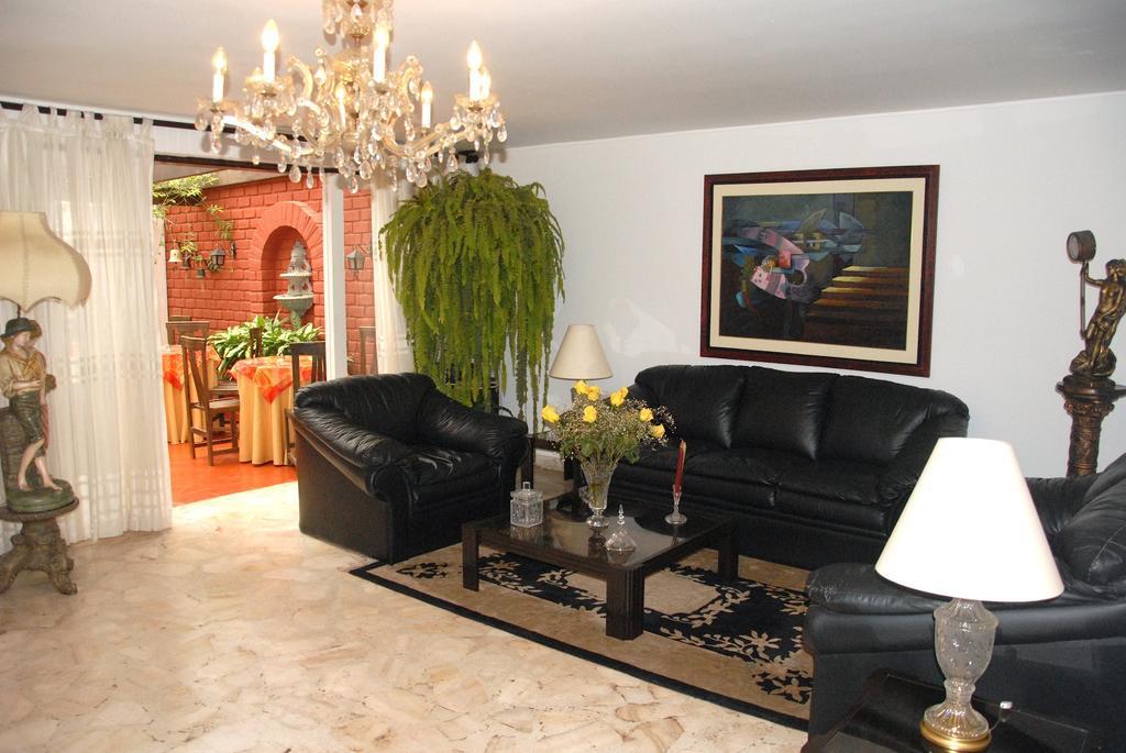 Residencial Carlos Лима Екстериор снимка