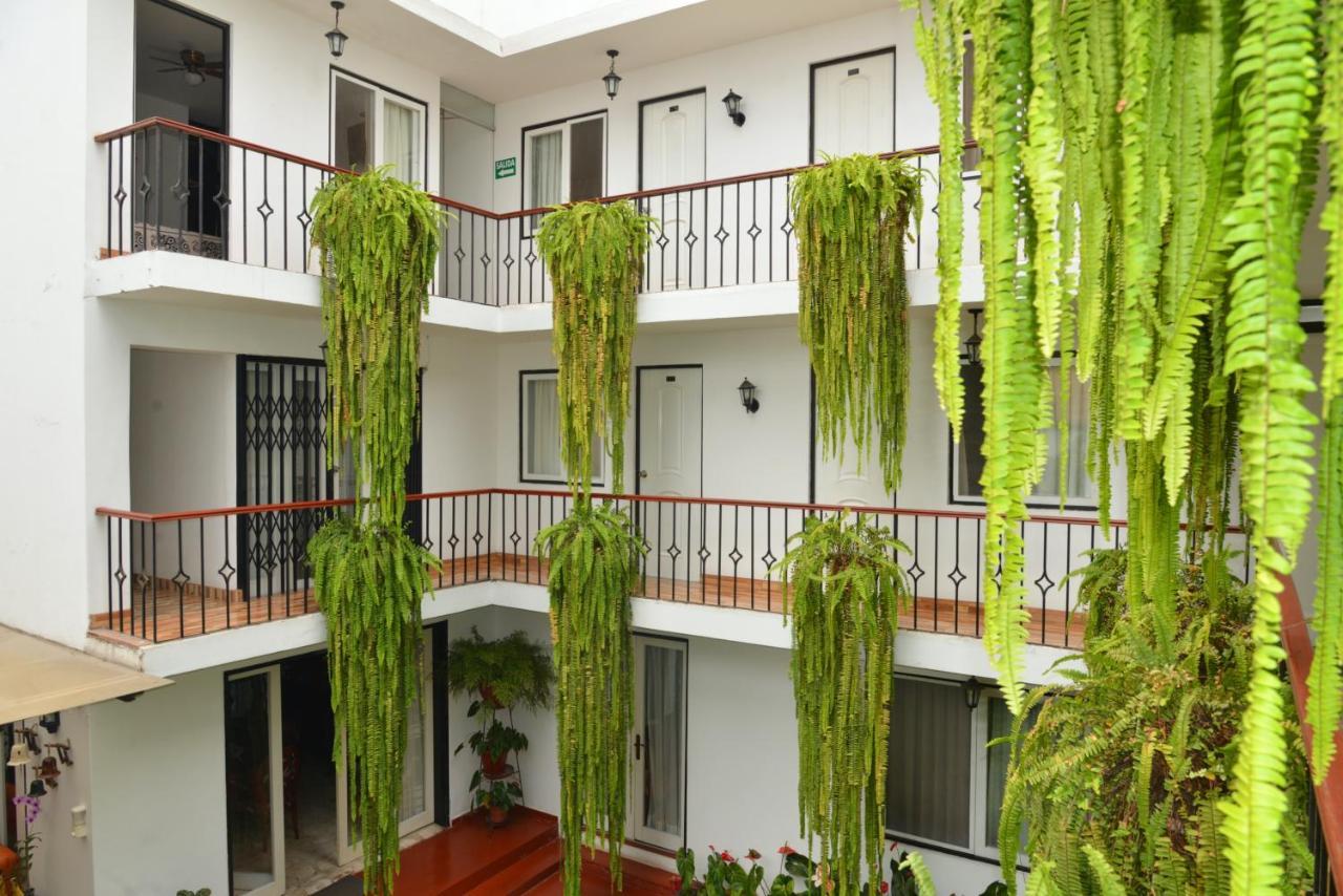 Residencial Carlos Лима Екстериор снимка