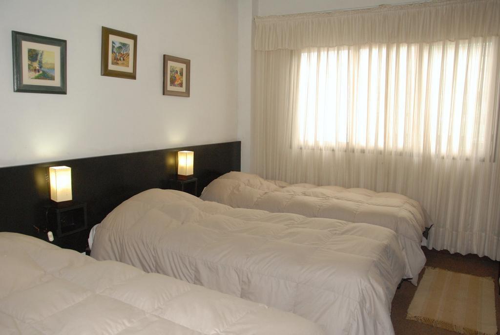 Residencial Carlos Лима Стая снимка
